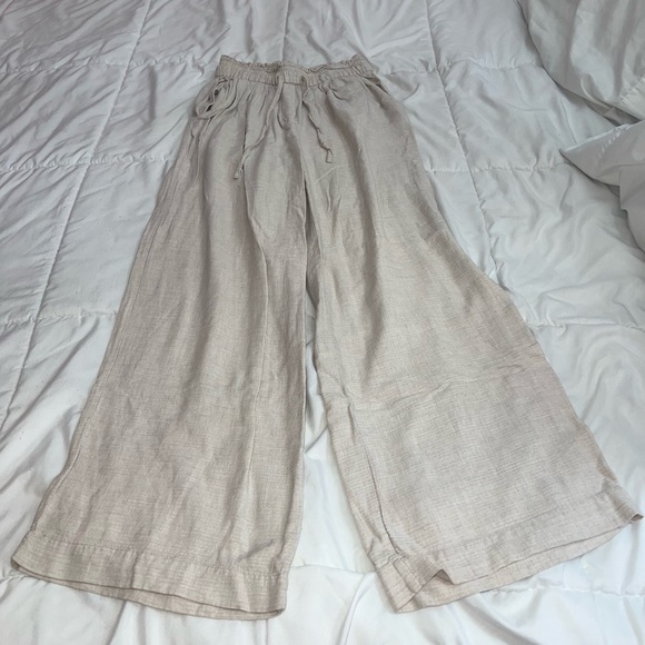H&M flare pants size 4 - Picture 3 of 3
